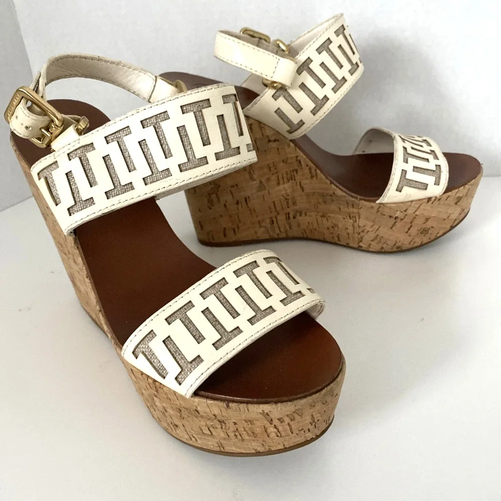 Tory Burch tory burch